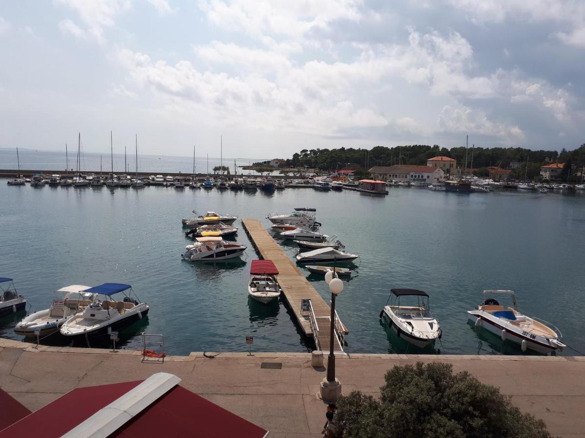 Apartment Ribica Krk Island Buitenkant foto
